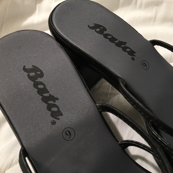 NWOT Bata 3” Block Heel Sandals - Picture 6 of 11